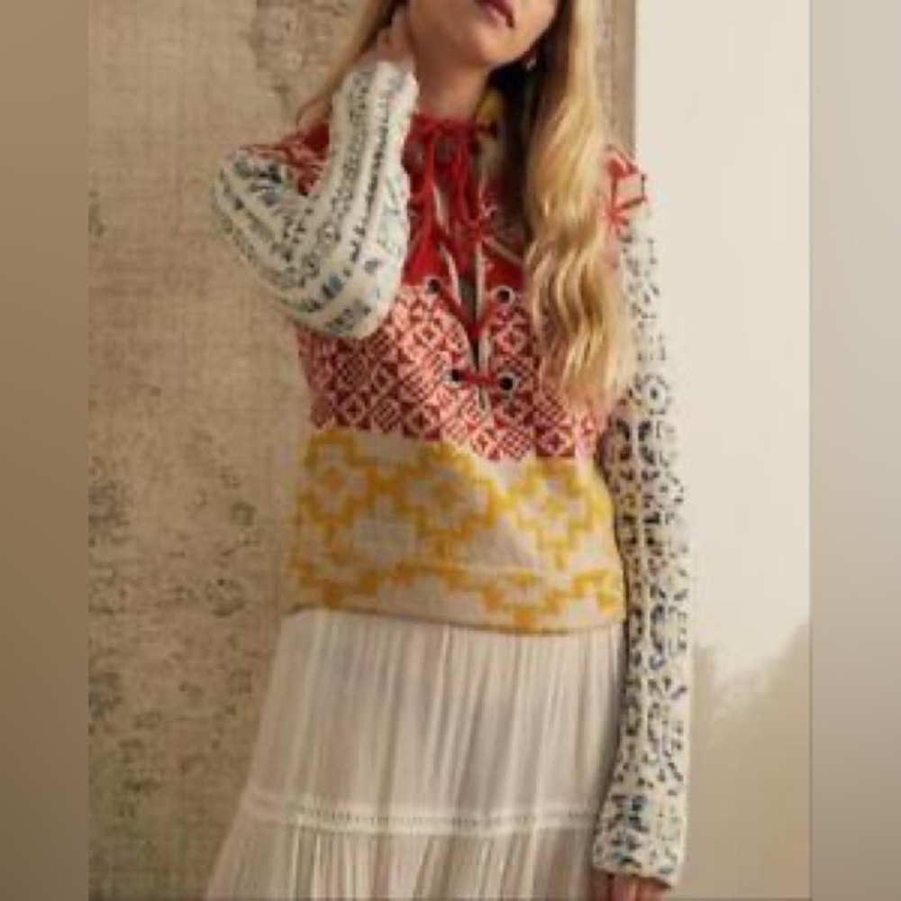 NWT BDG Rian Lace-Up Sweater in Multi Red Size M - Picture 5 of 14